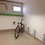 Bed & Bike 4*