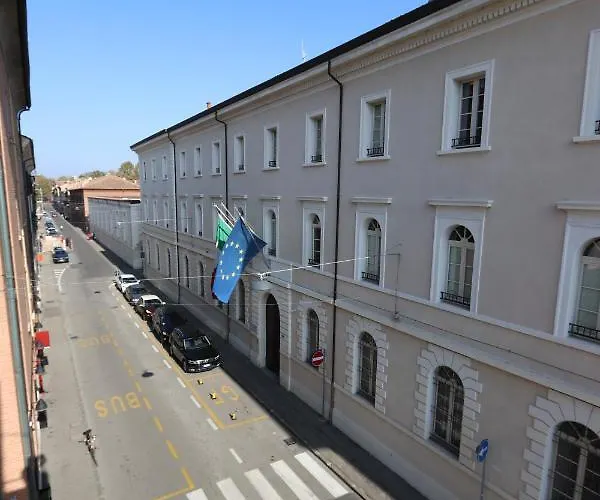 Alojamento de Acomodação e Pequeno-almoço Bed & Bike Ferrara