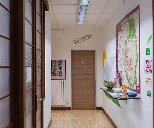 Bed & Bike Couette-café 4*